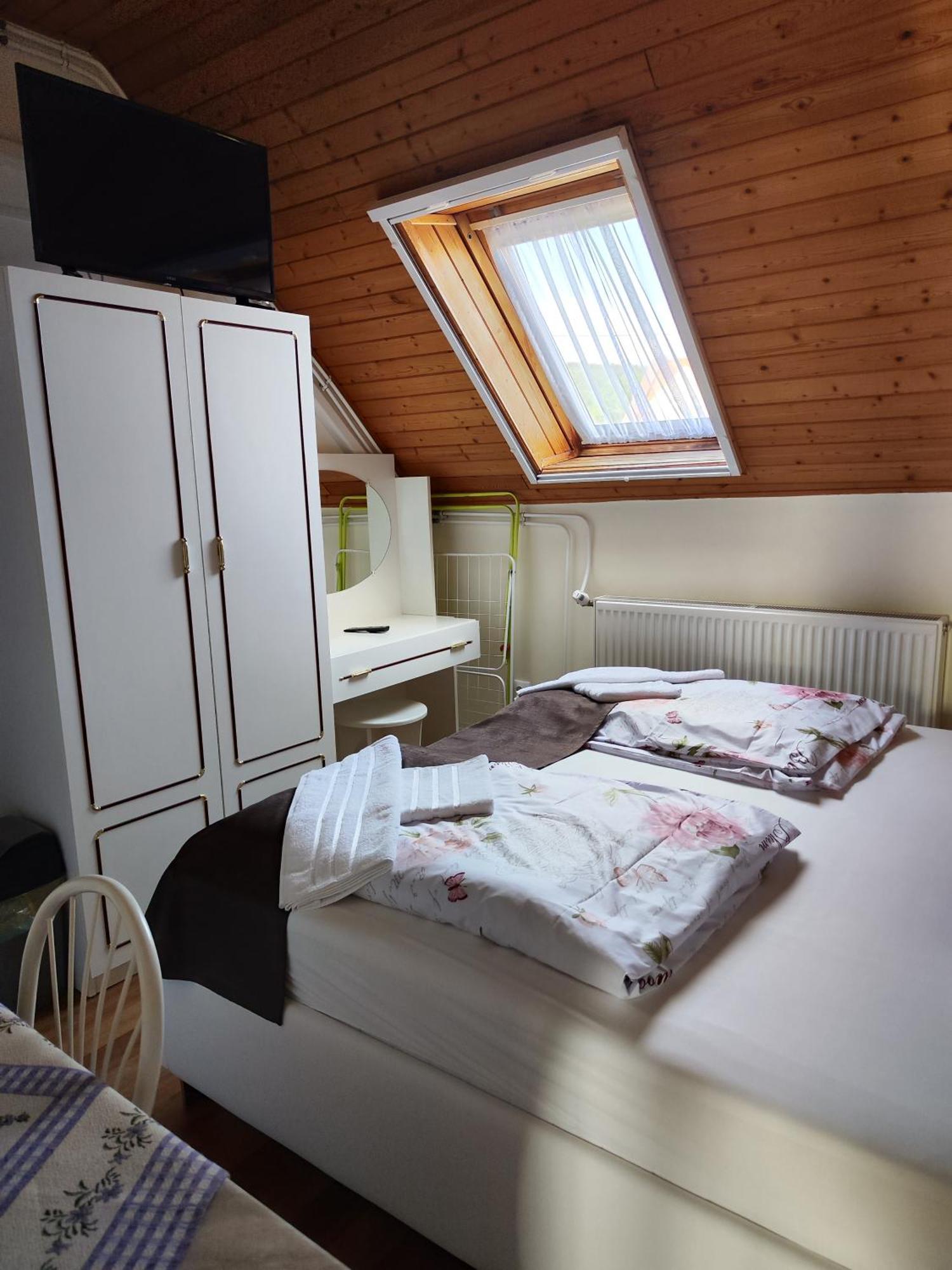 Apartmán Havasi Vendeghaz Gyenesdiás Exteriér fotografie