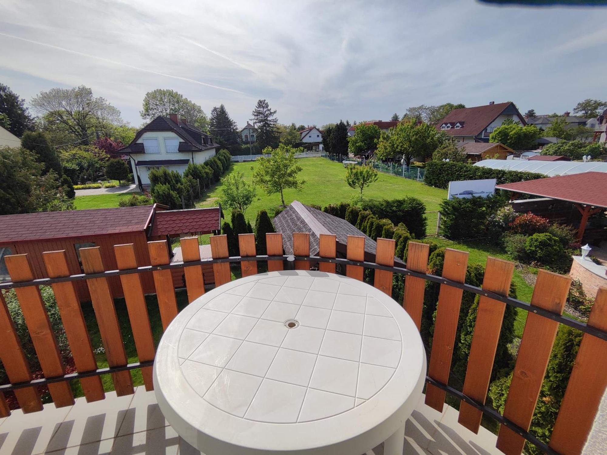 Apartmán Havasi Vendeghaz Gyenesdiás Exteriér fotografie